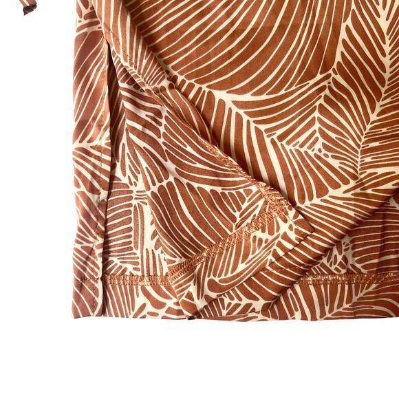 New W/ Tags Blush & Day Medium Silky Long-Sleeve Botanical Print Blouse - Picture 12 of 13